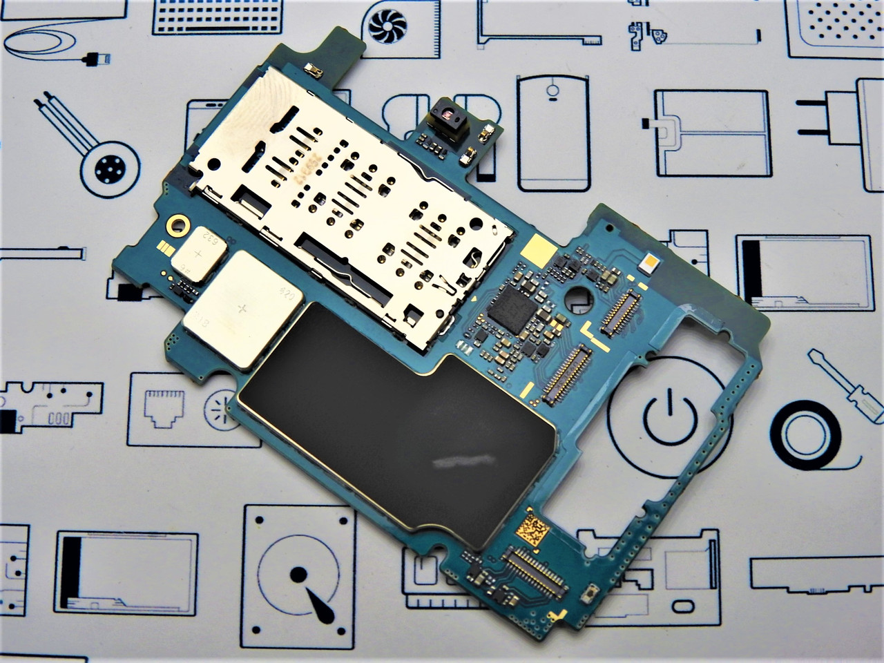 Замена материнской платы Samsung A7 (2018) SM-A750F 